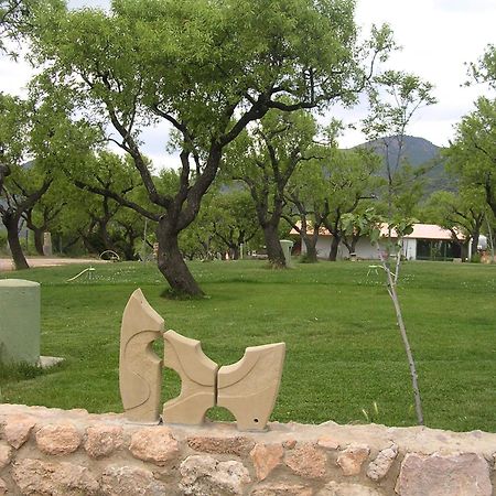 Camping Castillo De Loarre Dış mekan fotoğraf