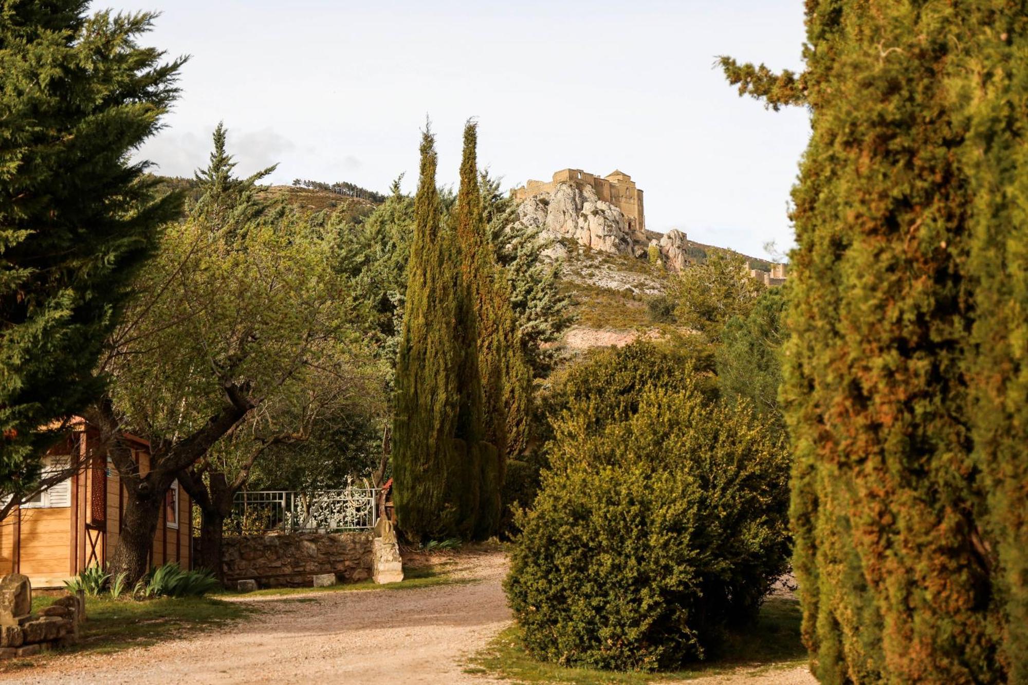 Camping Castillo De Loarre Dış mekan fotoğraf