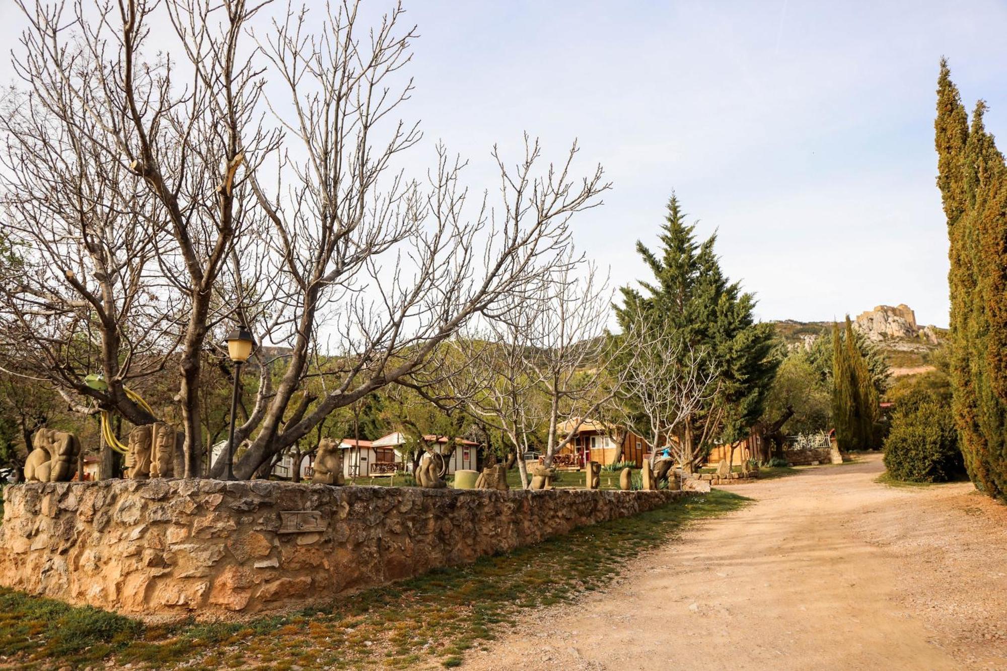 Camping Castillo De Loarre Dış mekan fotoğraf