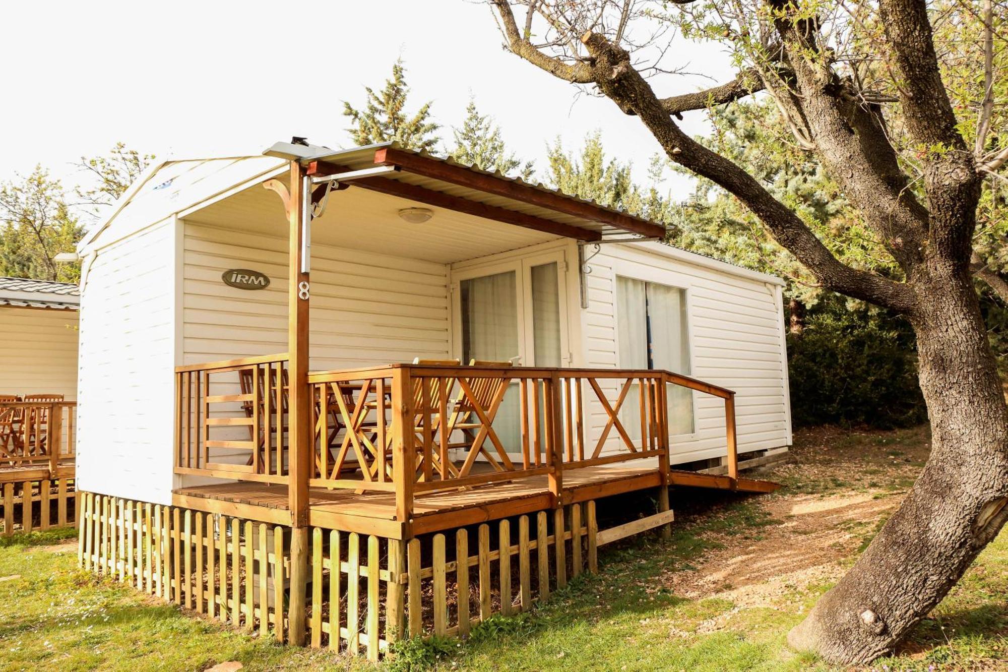 Camping Castillo De Loarre Dış mekan fotoğraf