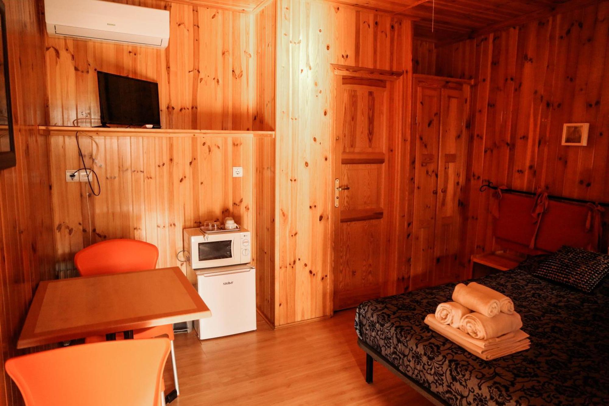 Camping Castillo De Loarre Dış mekan fotoğraf